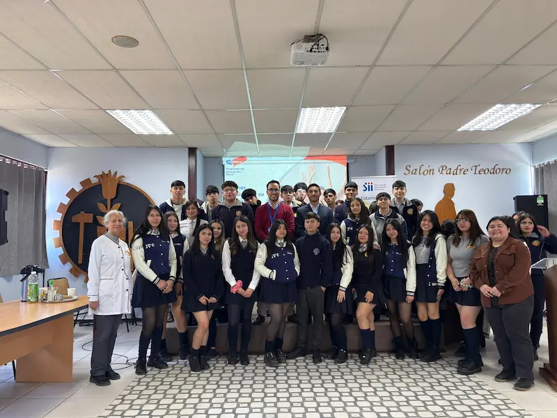 Especialidad de Administración Colegio Bicentenario Politécnico San José de Curicó