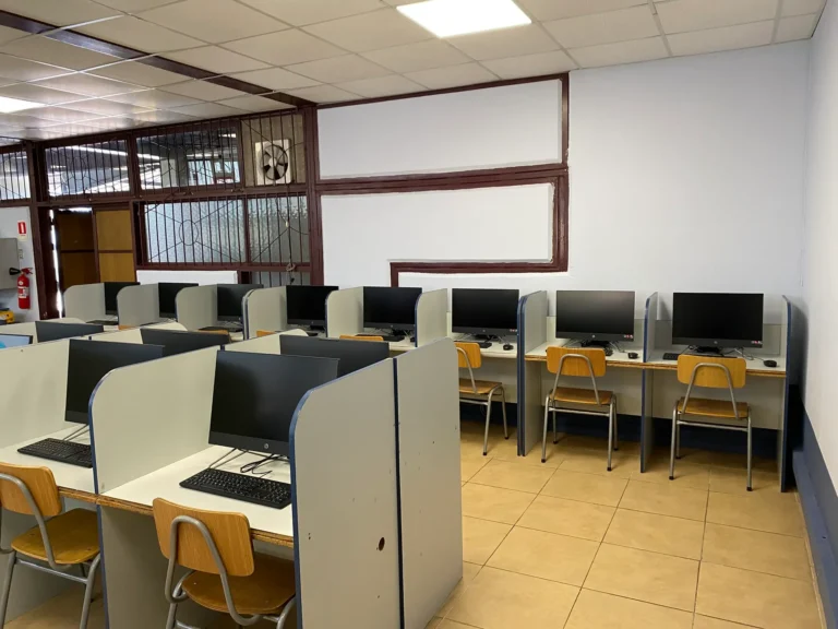 Especialidad de Administración Colegio Bicentenario Politécnico San José de Curicó