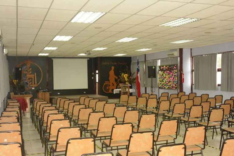 Infraestructura Colegio Bicentenario Politécnico San José de Curicó