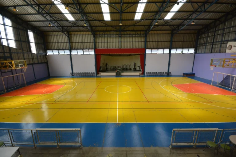 Infraestructura Colegio Bicentenario Politécnico San José de Curicó