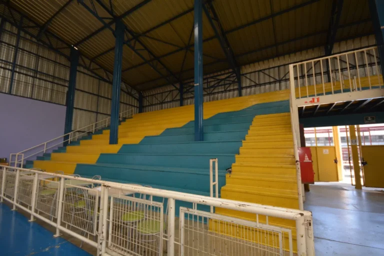 Infraestructura Colegio Bicentenario Politécnico San José de Curicó