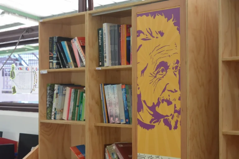 Infraestructura Colegio Bicentenario Politécnico San José de Curicó