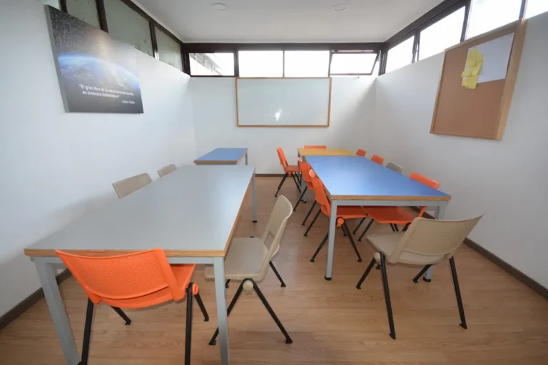 Infraestructura Colegio Bicentenario Politécnico San José de Curicó